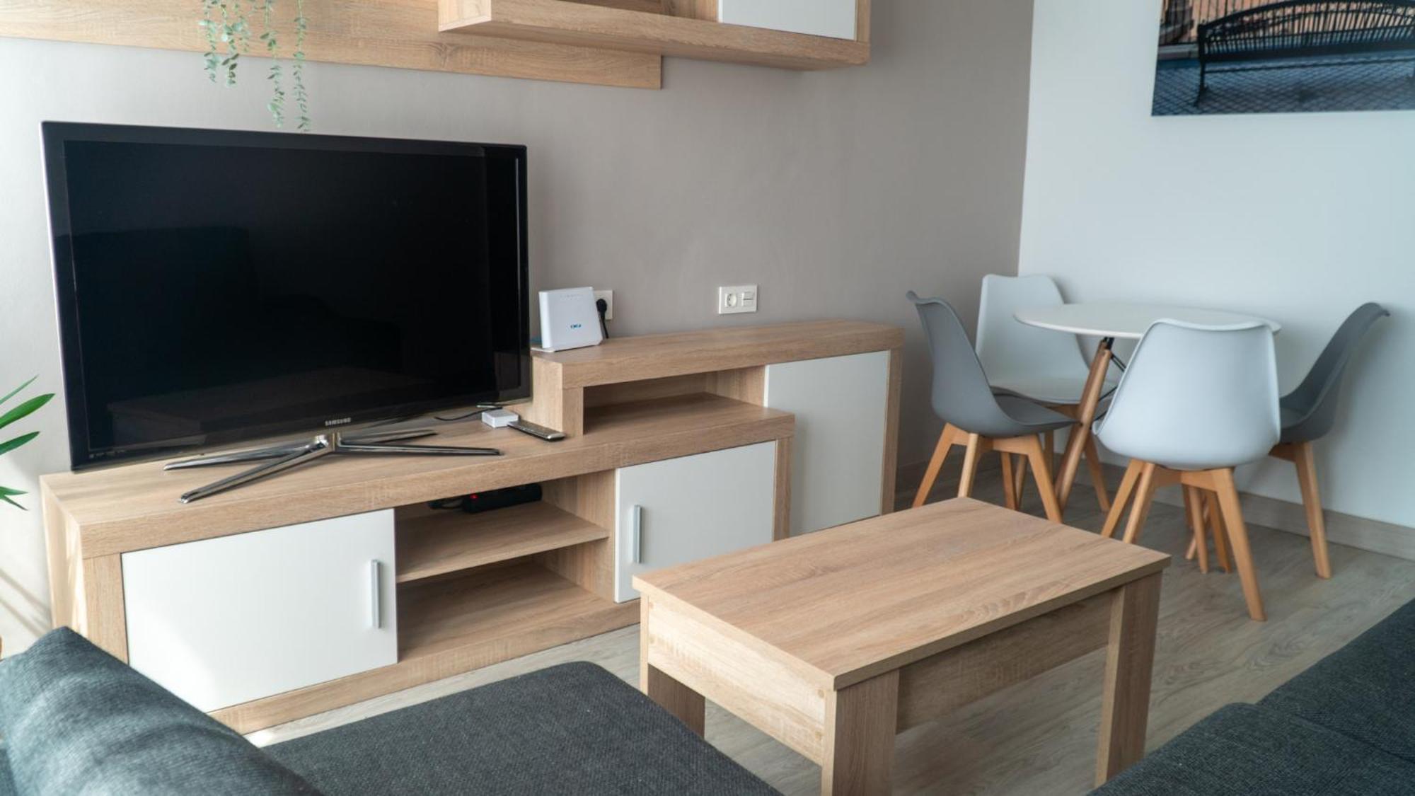 Piso Aviles Centro Parque Ferrera Dış mekan fotoğraf